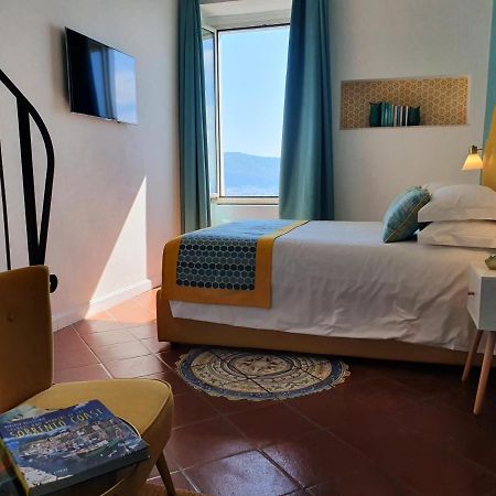 Bella Vista House-Sorrento Coast - Free Parking-Solarium Apartamento Vico Equense Exterior foto