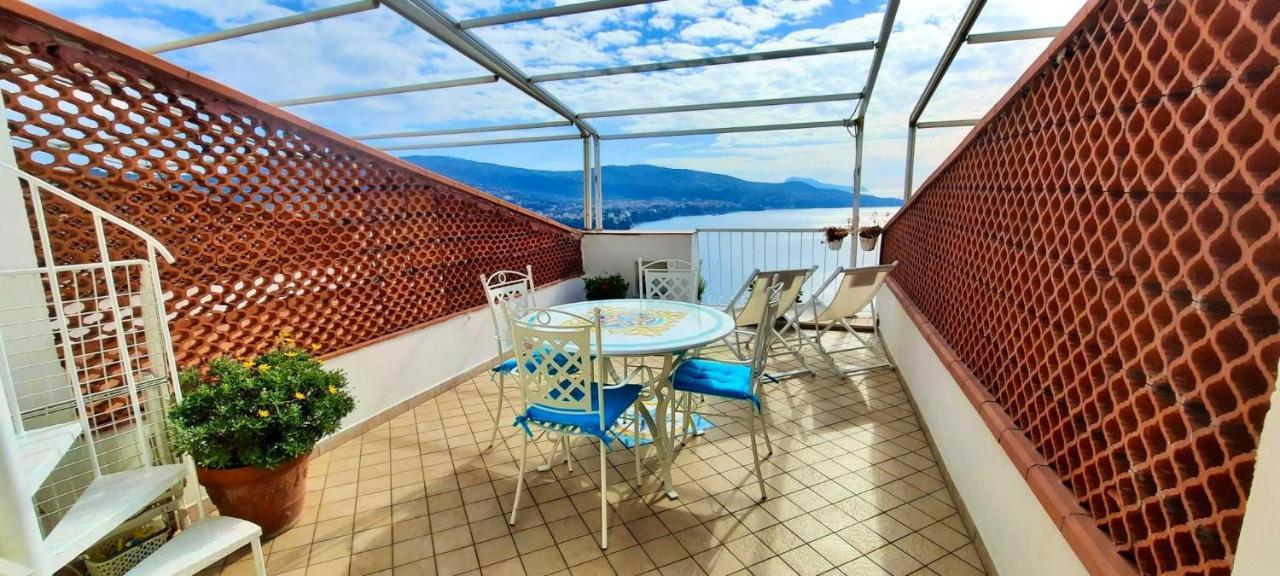 Bella Vista House-Sorrento Coast - Free Parking-Solarium Apartamento Vico Equense Exterior foto